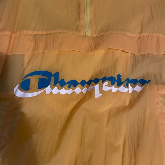 Yellow champion wind breaker never worn (free shipping) - Picture 2 of 4